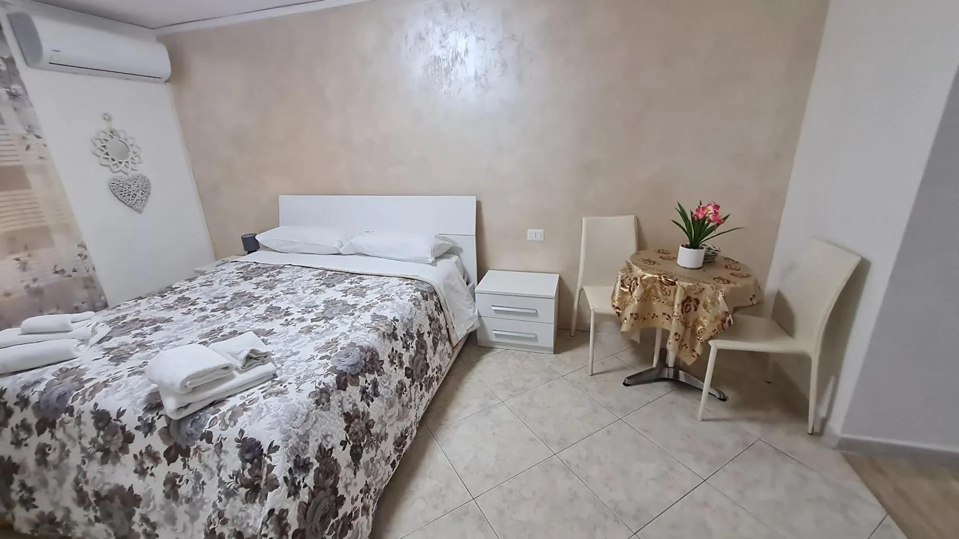 Casa Mery Naples 0*,  Italy